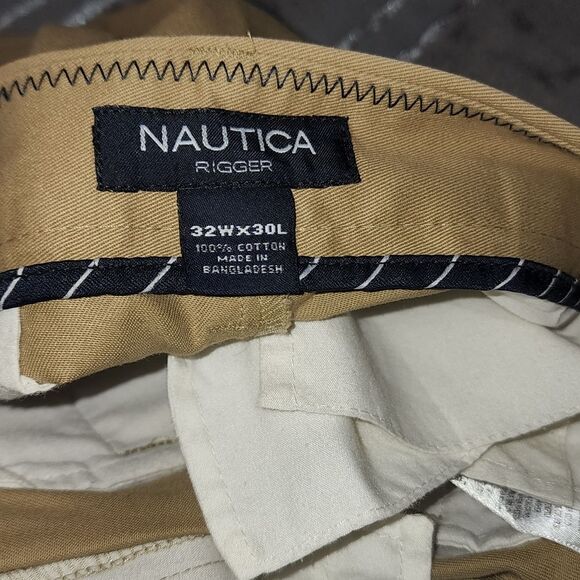 Nautica Rigger 32w X 30L - Picture 2 of 3